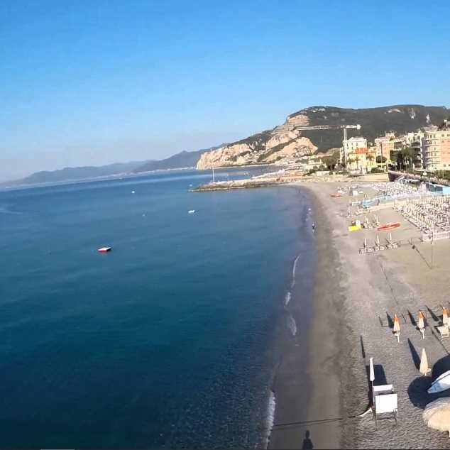 Mare, fra le spiagge più esclusive al mondo anche Finale Ligure