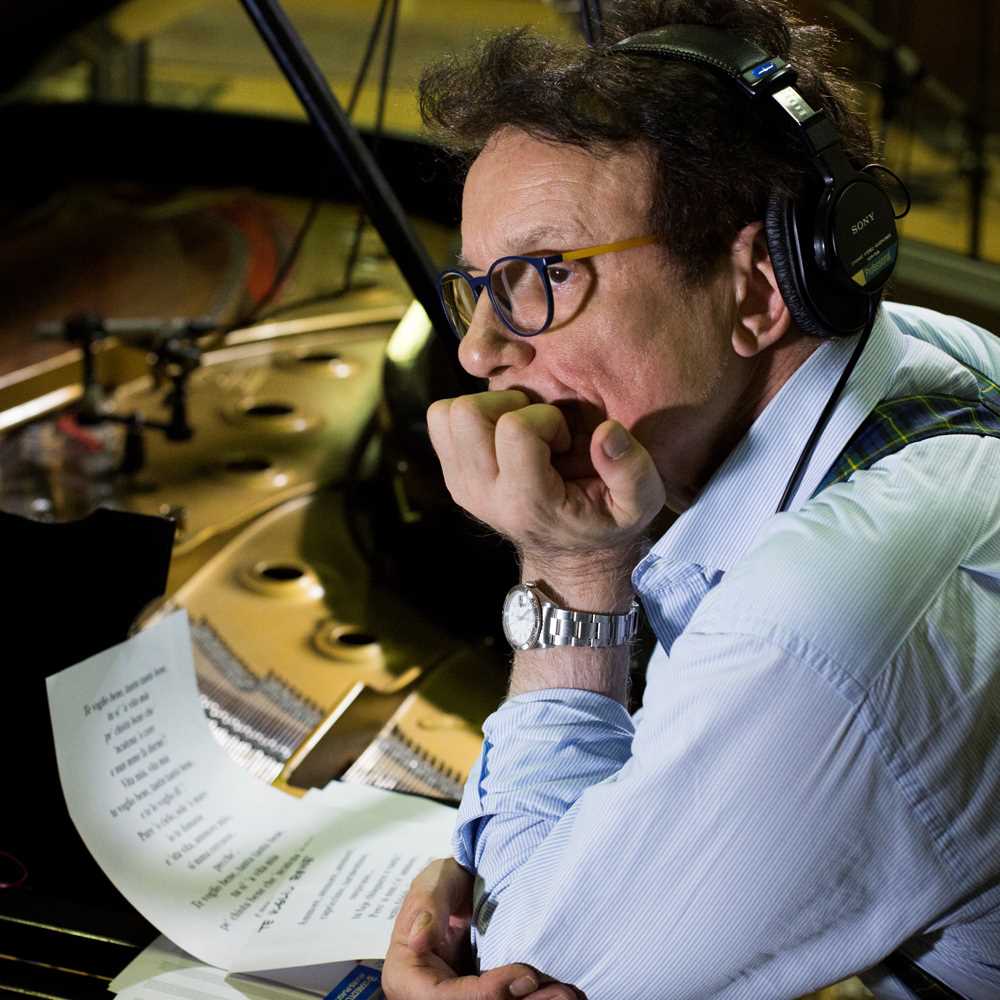 Massimo Ranieri canta Napoli in salsa jazz