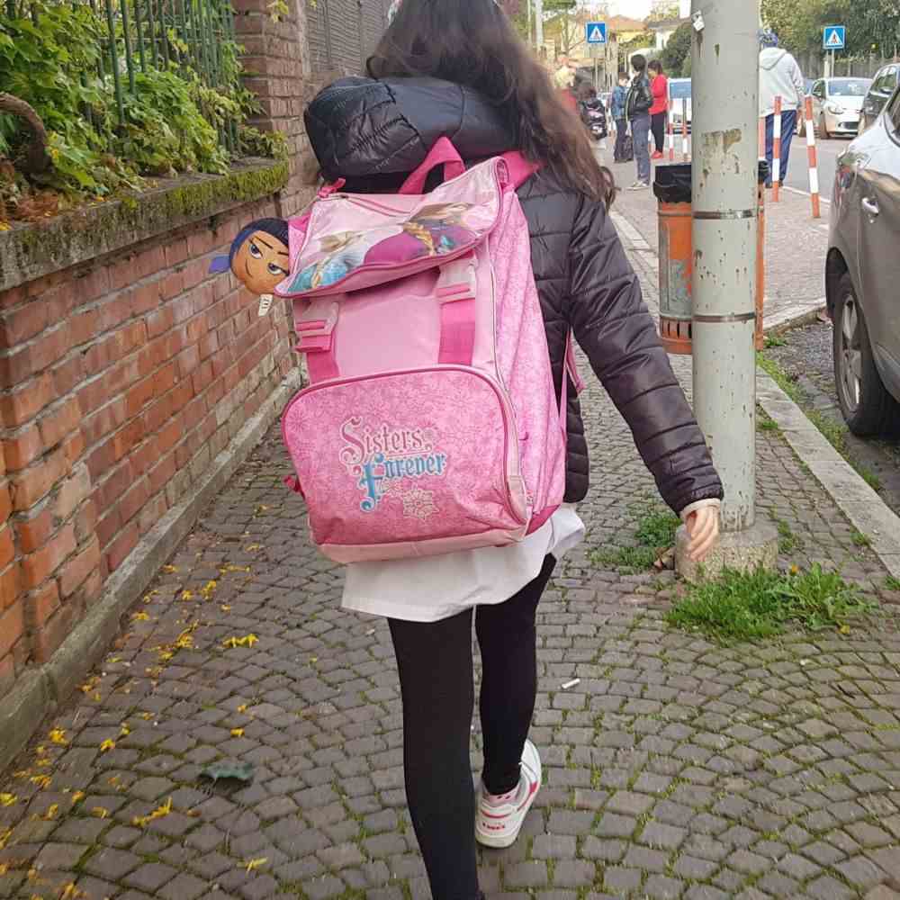 Monza, bambina di 10 anni positiva alla cocaina