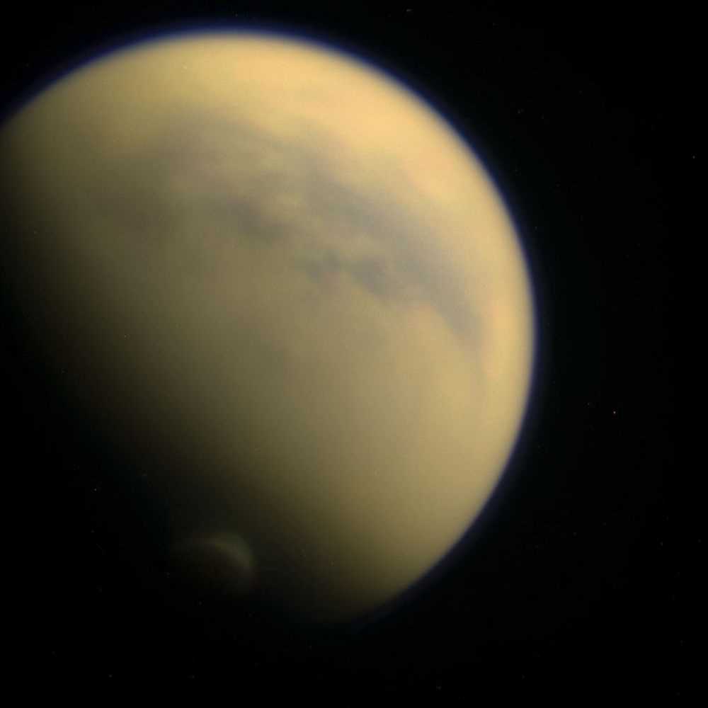 Nasa, un drone volerà su Titano, la luna più grande di Saturno
