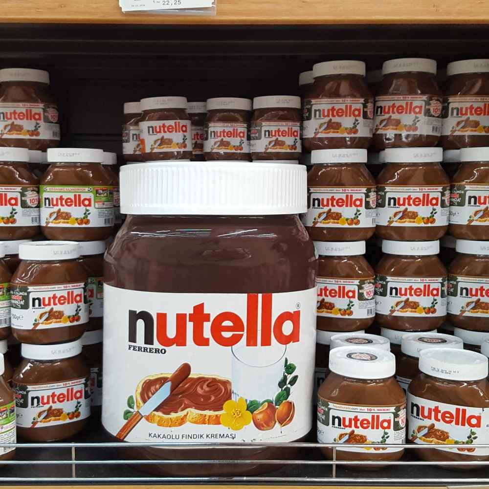 Oggi la Nutella compie 55 anni, 20 aprile 1964 il primo barattolo