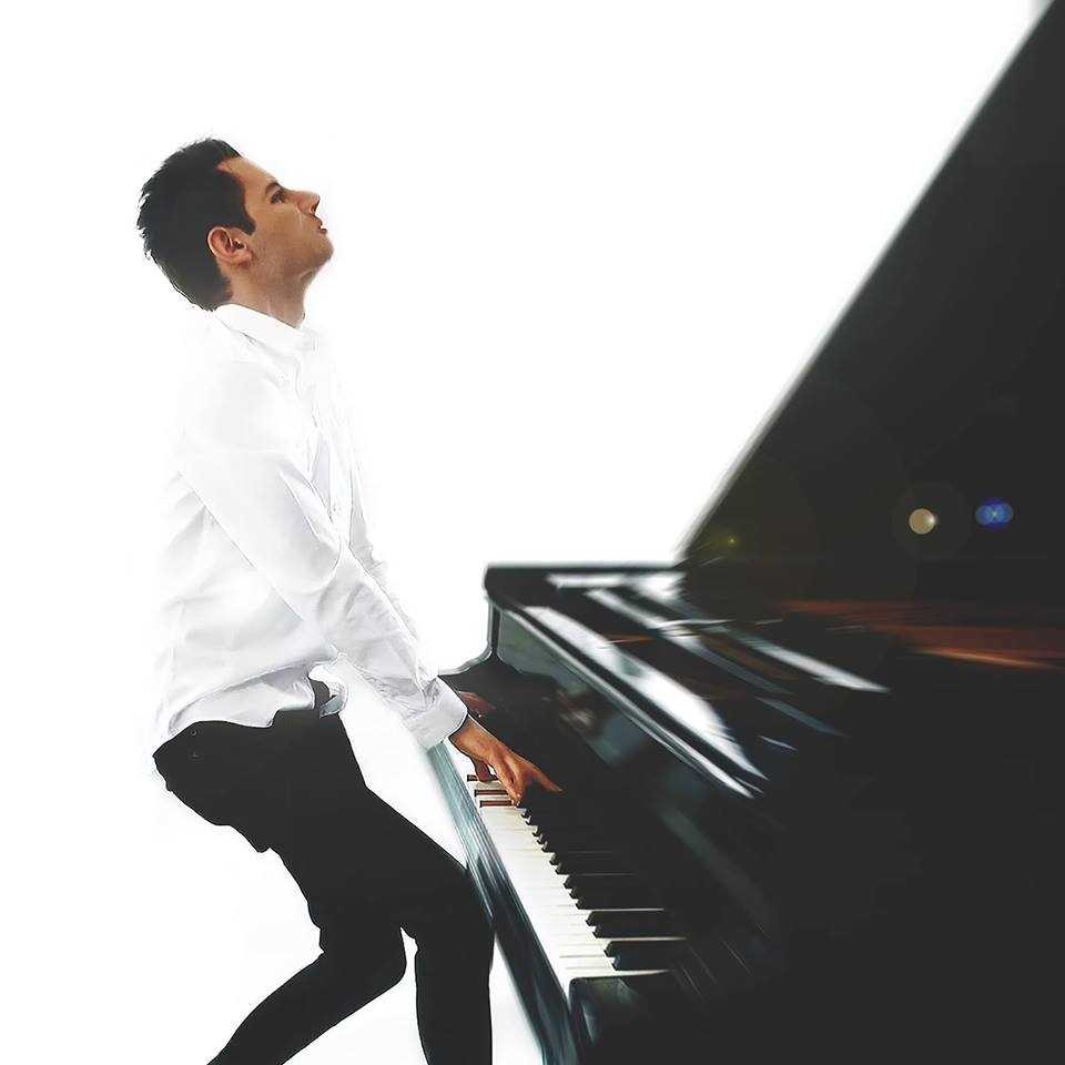 Peter Bence, il pianista più veloce al mondo in Italia