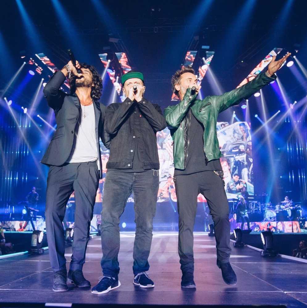 Pezzali, Nek, Renga in tour: hit, risate e amicizia
