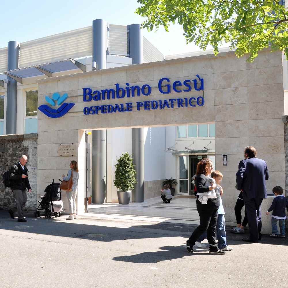 Picchiata da compagno madre, bimba di 22 mesi in pericolo vita