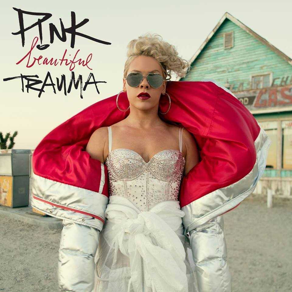 Pink, il ritorno con “What About Us”: ecco il lyric video