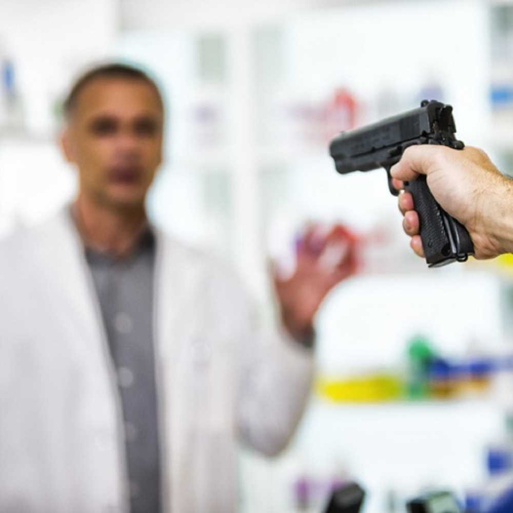 Rapine nelle farmacie, nel 2019 già decine in tutta Italia