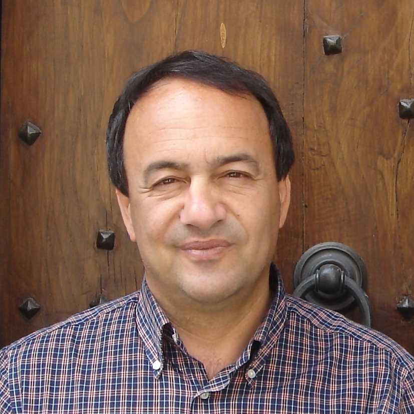 Revocati i domiciliari al sindaco di Riace, Mimmo Lucano