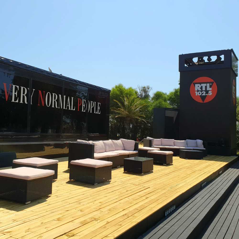 RTL 102.5, l'estate in diretta da Villasimius in Sardegna