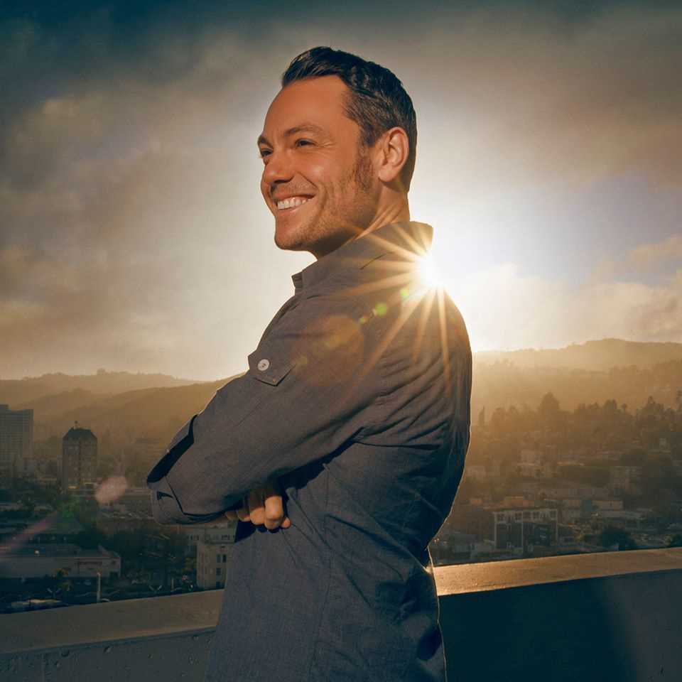 Tiziano Ferro: "Lo Stadio la scrissi per Jovanotti"
