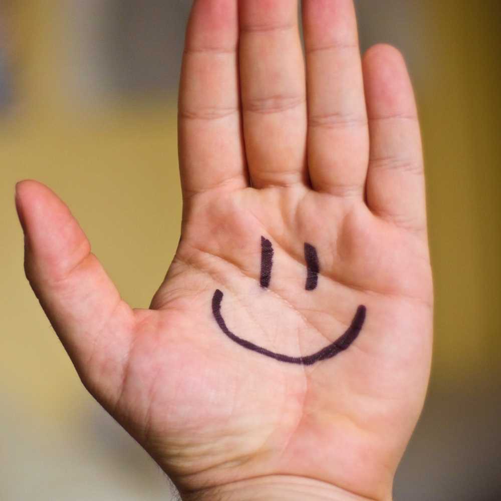 Uno studio spiega che la depressione si può mascherare sorridendo