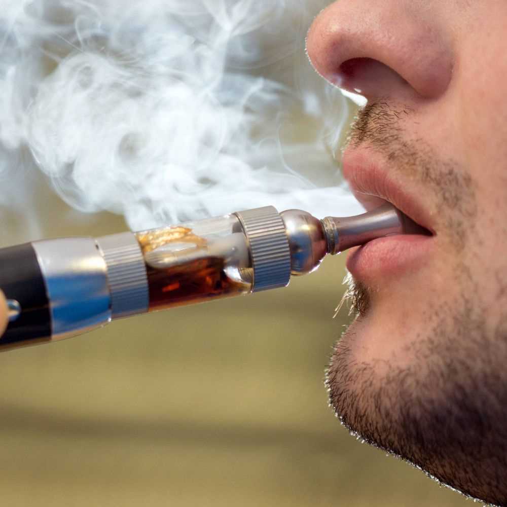 Usa, prima vittima da fumo di sigaretta elettronica