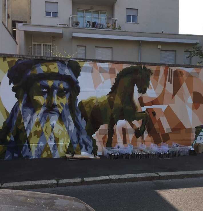 Via Gluck dal mito di Celentano all’opera d’arte di Raptuz