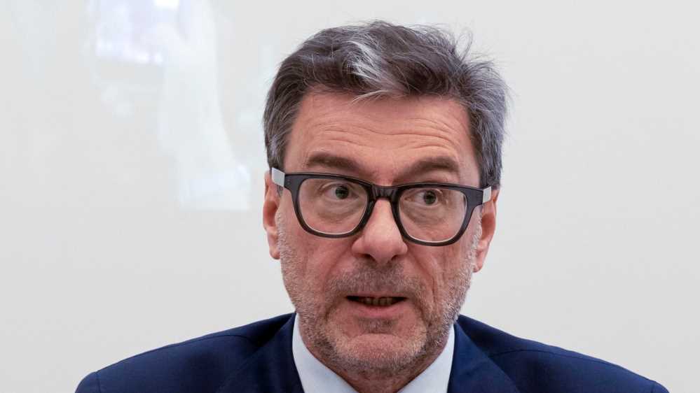 “Massacrati da chi può farlo ma siamo nel giusto”, così Giorgetti sulla manovra