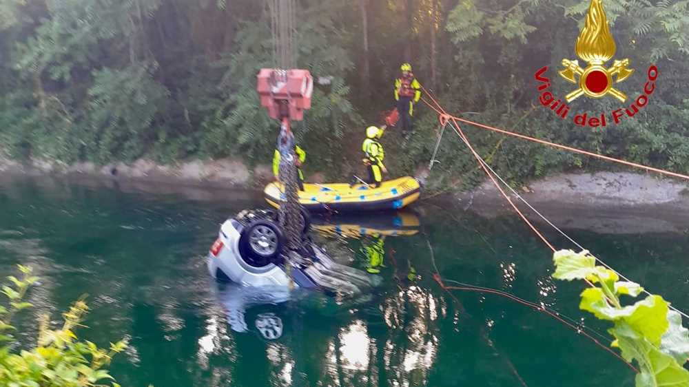 Incidente mortale a Senago. Tre diciassettenni morti, il conducente dell'auto, positivo all'alcoltest è stato arrestato