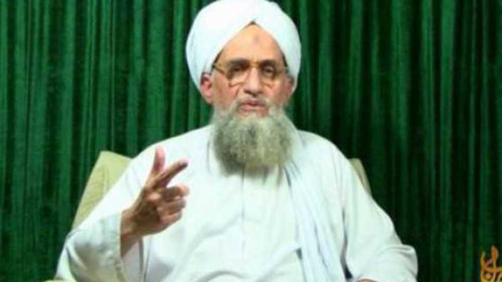 Stati Uniti, il leader di Al Qaeda, A Pescara è caccia ai killer autori della sparatoria di ieri in una bar. Un architetto di 66 anni è stato ucciso, mentre un ex calciatore di 48 anni con precedenti penali è rimasto ferito. A sparare sullo una perso