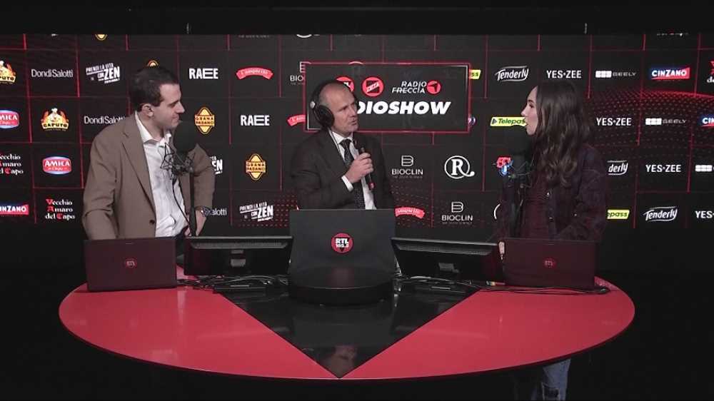 Al via il Festival di Sanremo: taglio del nastro per il Villaggio delle Radio davanti al radio truck di RTL 102.5