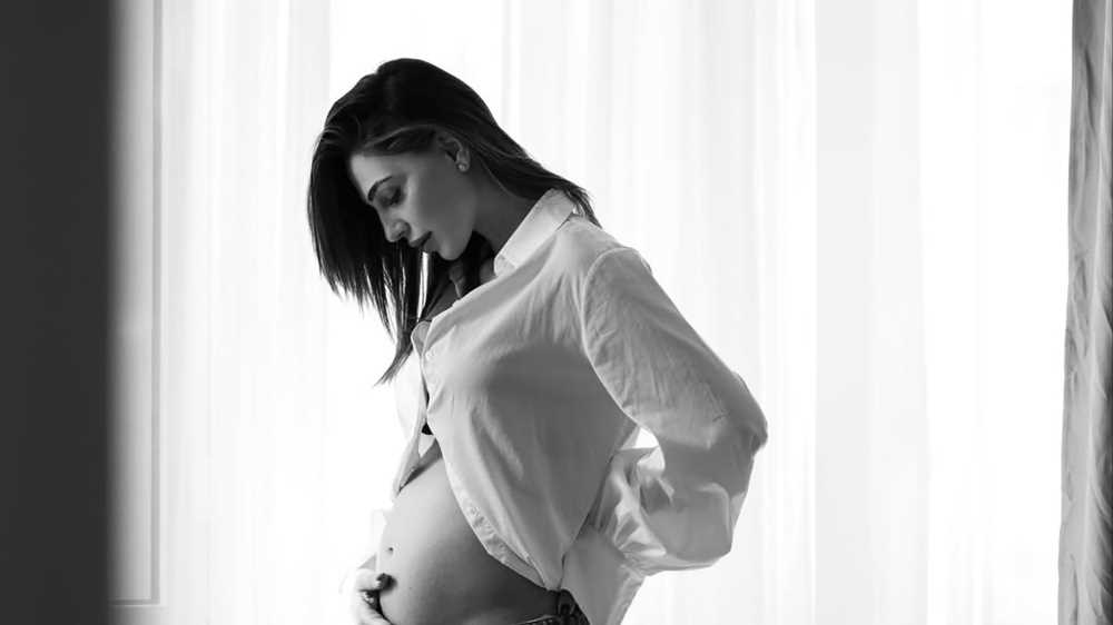 Anna Tatangelo è incinta: il secondo figlio in arrivo e il mistero sul padre
