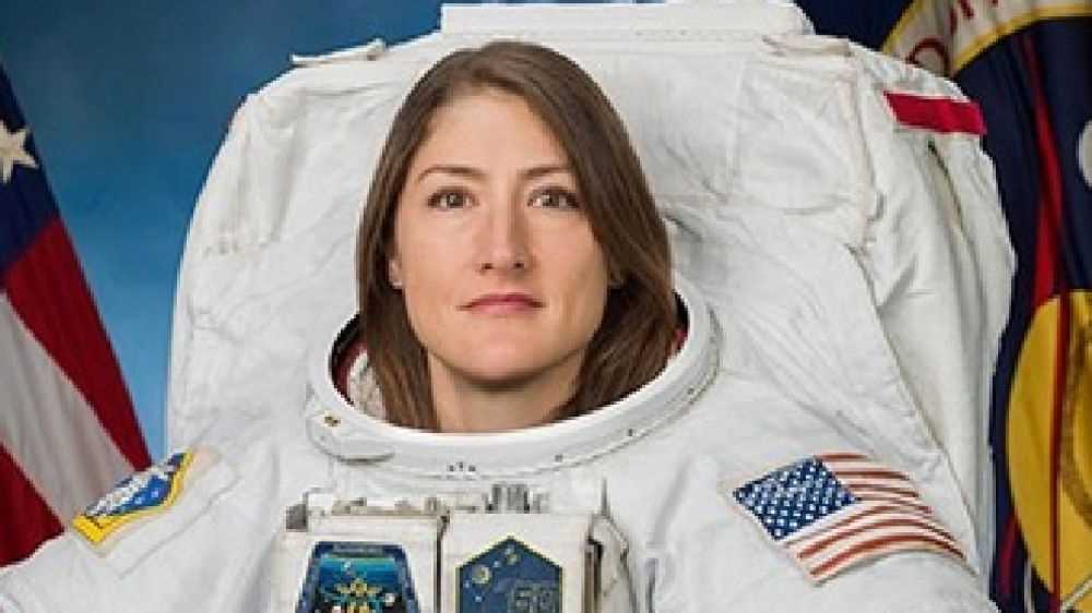 Anticipata la prima passeggiata nello spazio di sole donne