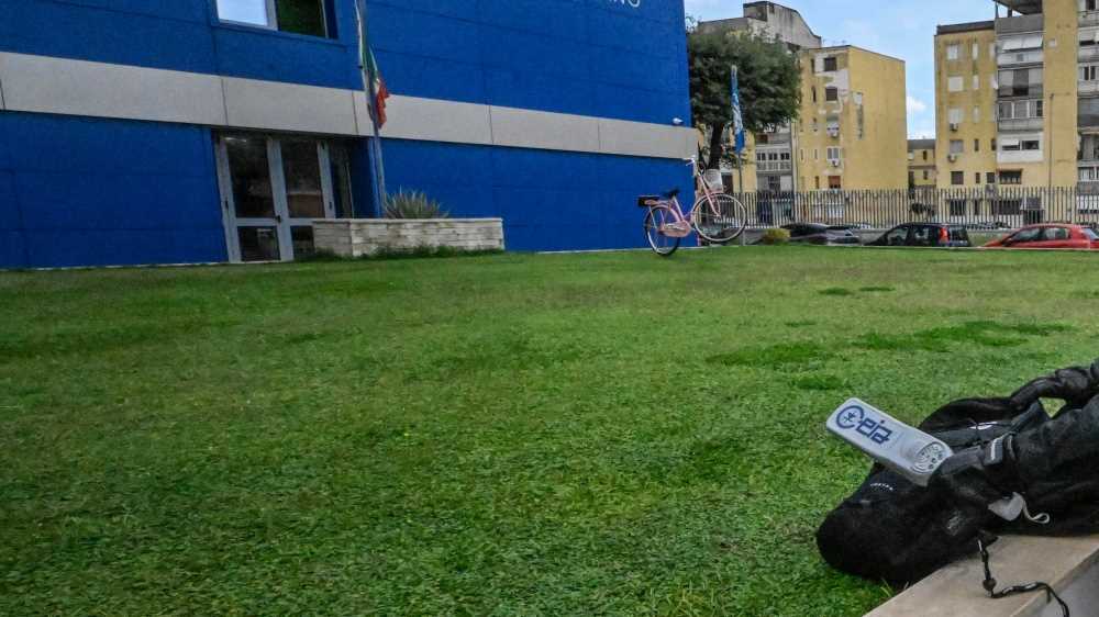Arrivano i metal detector a scuola: firmata circolare dai ministri Valditara e Piantedosi