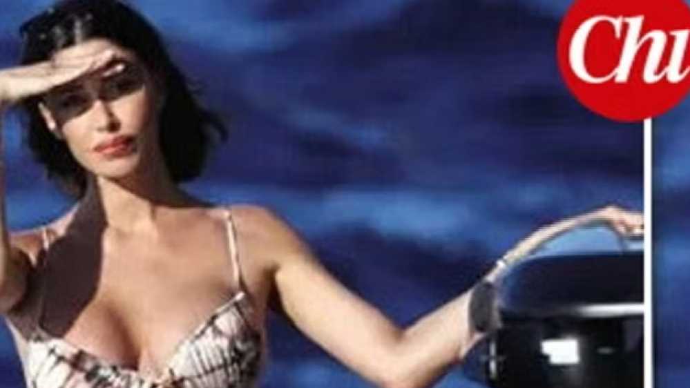 Belen Rodriguez bomba sexy a Capri, ma è fidanzata? Ecco quello che c'è da sapere