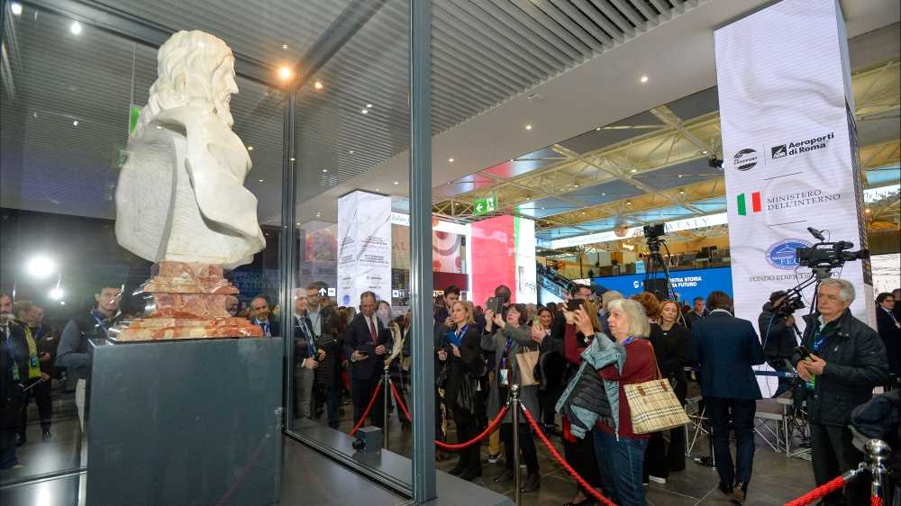 Aeroporto di Fiumicino, per la nuova area d'imbarco 6 milioni di passeggeri e l'opera del Bernini