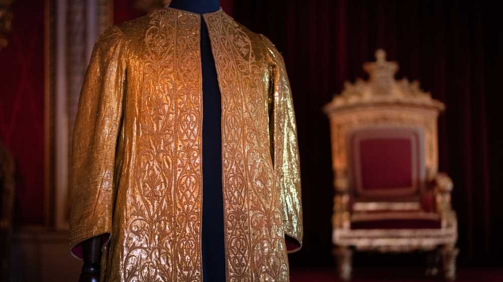 Re Carlo III incontra i parlamentari. Prove generali dell'incoronazione, su cui emergono nuovi dettagli