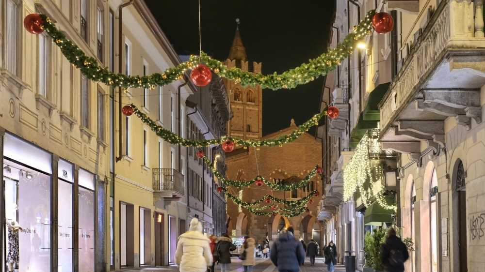 Ponte dell'immacolata, sono dodici milioni gli italiani pronti a viaggiare. Meta preferita l'Italia