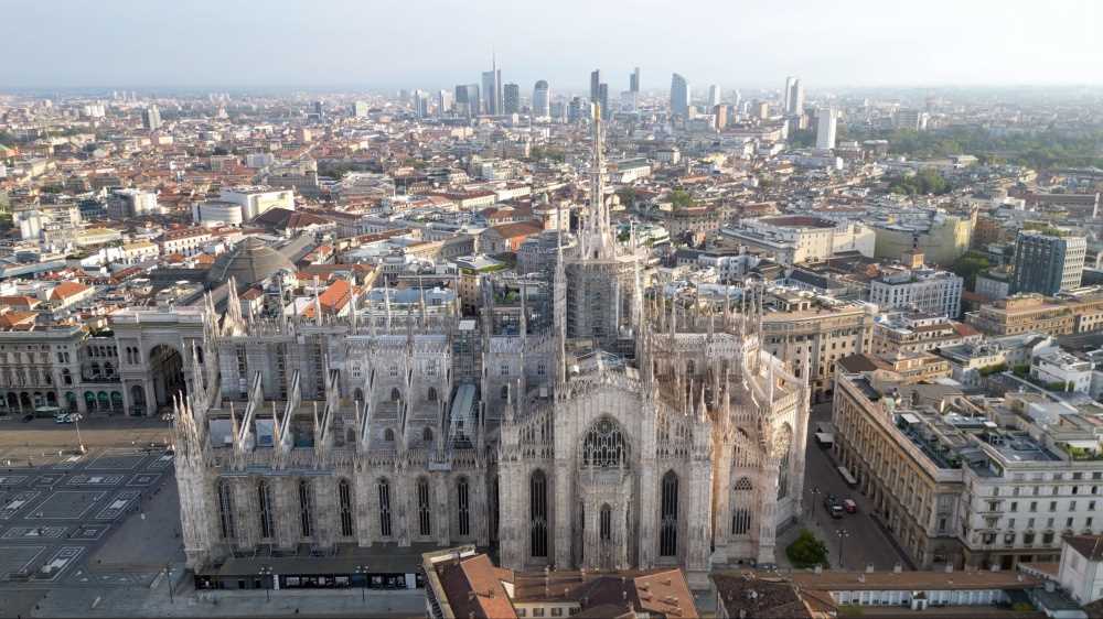 Casa, calano gli acquisti, i mutui giù quasi del 30%. I notai, a fine anno il mercato immobiliare calerà del 10,5%