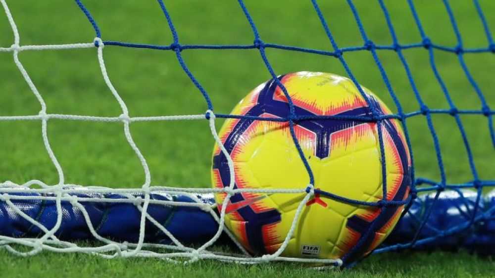 Calcio, fermarsi è un obbligo, ripartire una speranza