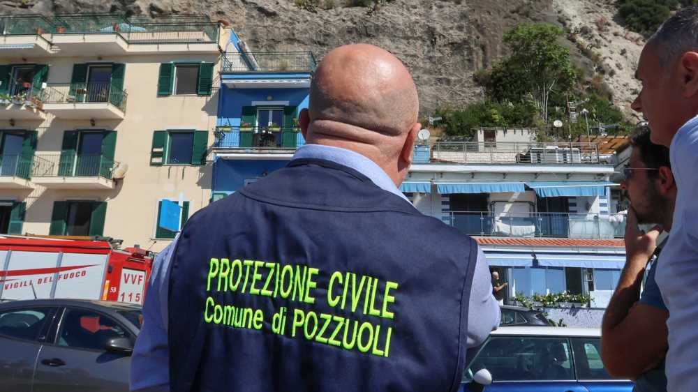 Campi Flegrei, sciame sismico che non si ferma, scossa alle 17.22 di magnitudo 3.3, avvertita in tutta la zona occidentale di Napoli