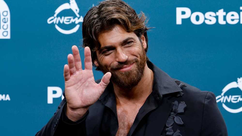 Can Yaman arrestato in Turchia. L'attore trovato con addosso delle sostanze stupefacenti