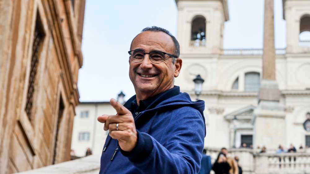 Carlo Conti a RTL 102.5: “Edizione interamente dedicata a Pippo Baudo, su Pucci nessuna interferenza dal governo”