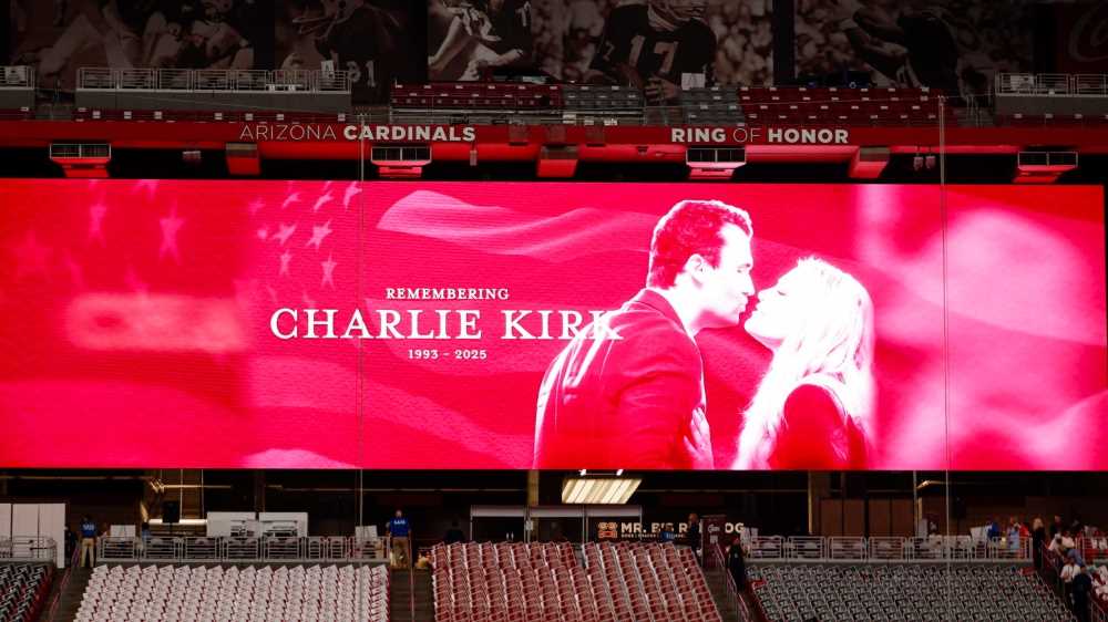 Celebrati i funerali di Charlie Kirk, l'attivista conservatore ucciso nello Utah