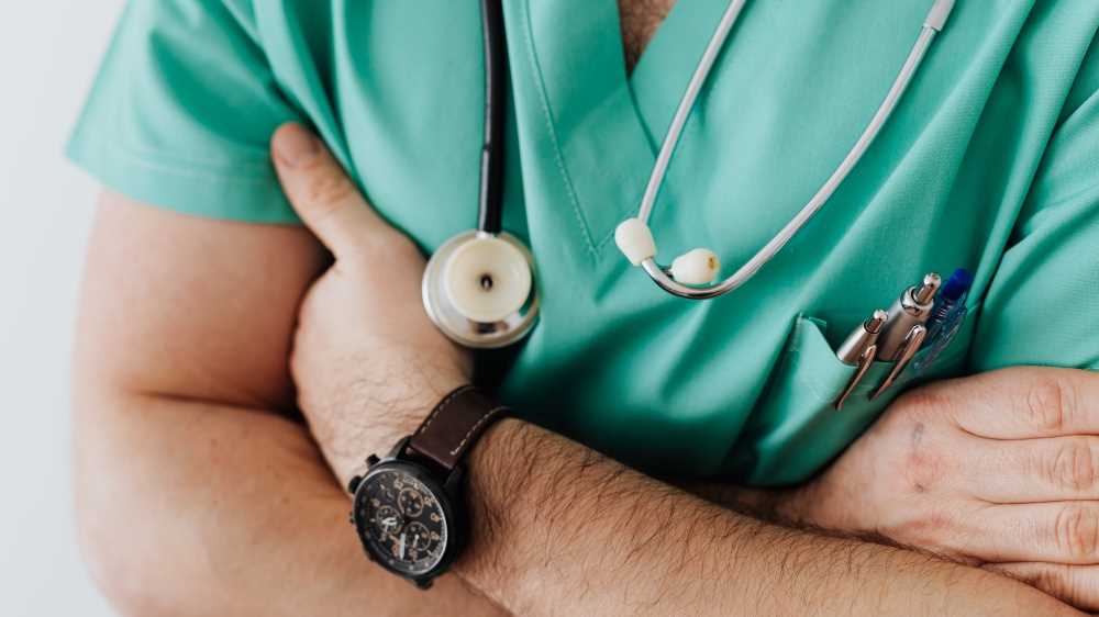 ChatGpt di nuovo disponibile in Italia. 'Più accurata ed empatica dei medici'