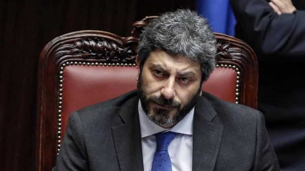 Coronavirus, il presidente della Camera dei Deputati, Roberto Fico: "Serve unità, dobbiamo lavorare per il bene comune dei cittadini"