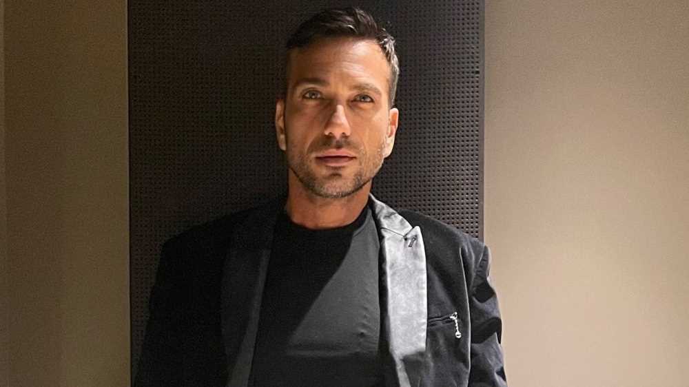 Costantino Vitagliano: "Costanzo mi disse, 'ti vendo a tranci' perchè funzioni in TV