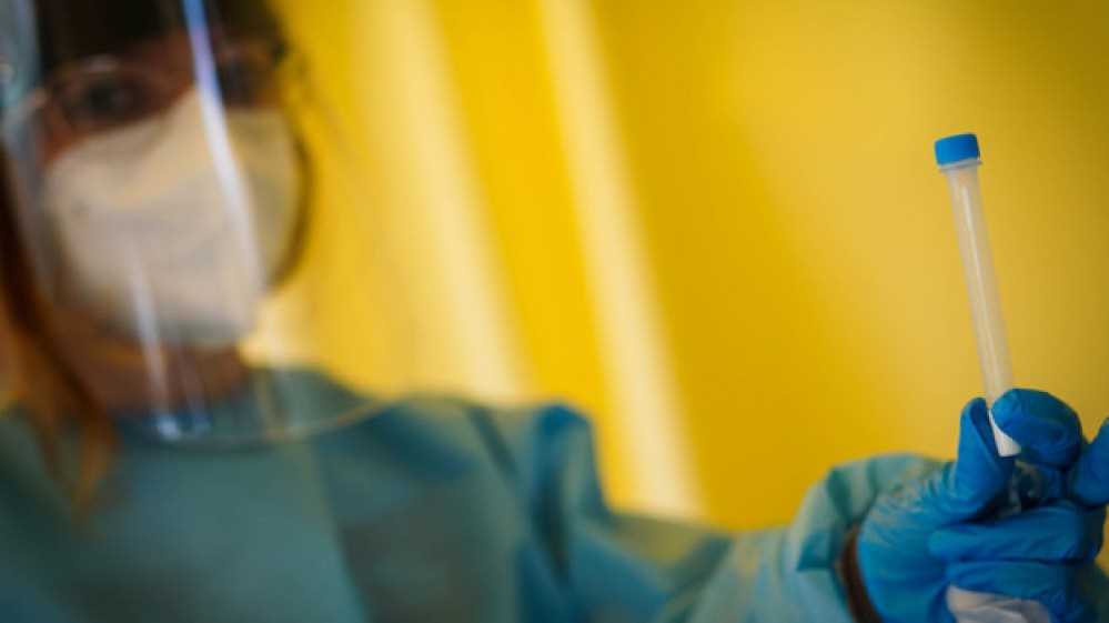 Covid, Gimbe, contagi in calo, -28% negli ultimi sette giorni, ma decessi stabili, in 7 milioni senza vaccino