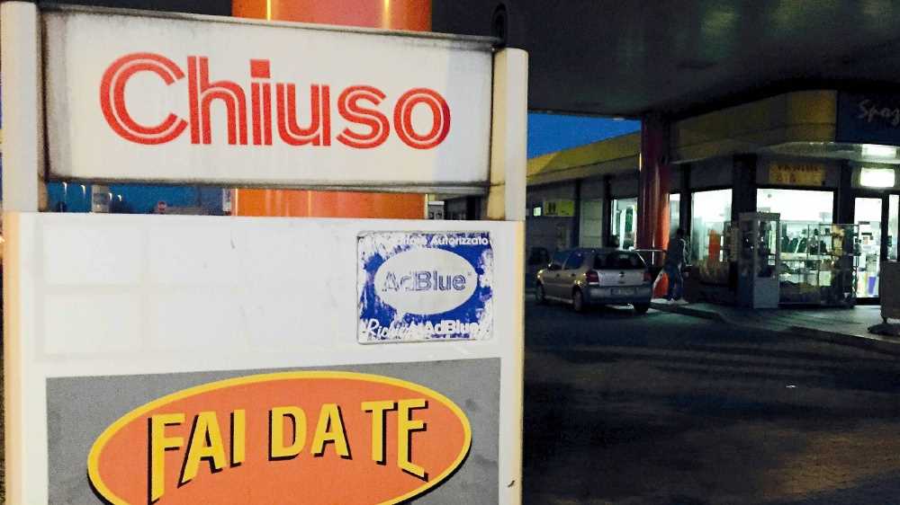 Di Vincenzo a RTL 102.5: "Trattativa sul nulla, il Governo ha indicato i gestori di carburante come veri speculatori"