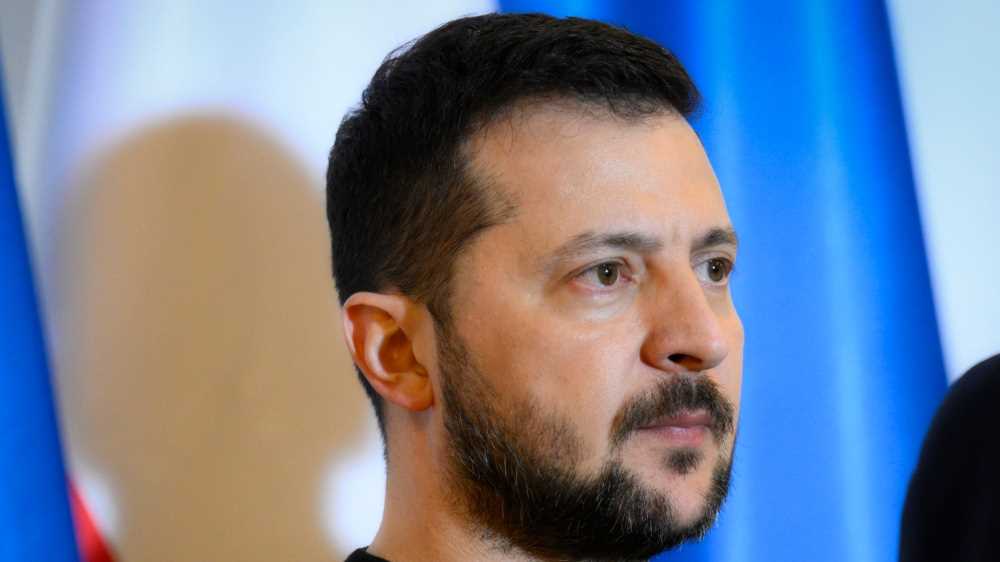 Domani Zelesky a Roma incontra Mattarella, le forze ucraine preparano la controffensiva
