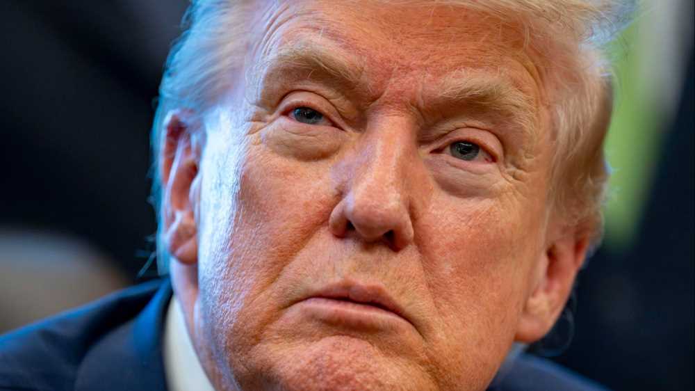 Donald Trump ribadisce le critiche all'Europa per  l'immigrazione e l'energia e conferma il negoziato con l’Iran