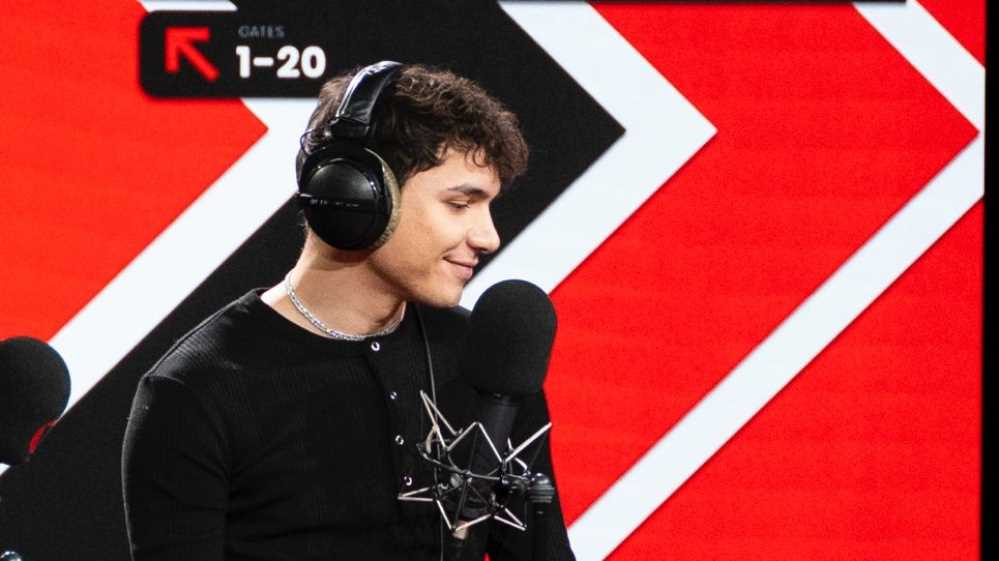 eroCaddeo a RTL 102.5: “Da quando è finito X-Factor ho lavorato al disco e ad aprile inizierà il tour. Conoscere il pubblico che mi ha supportato sarà molto bello”