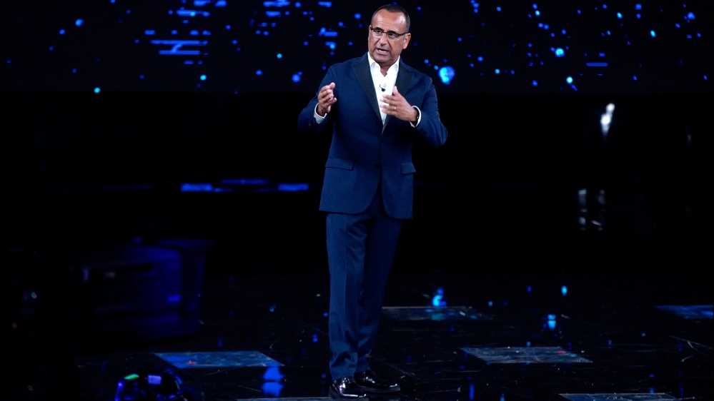 Festival di Sanremo, Carlo Conti parla della "sezione giovani". Ecco cosa dice