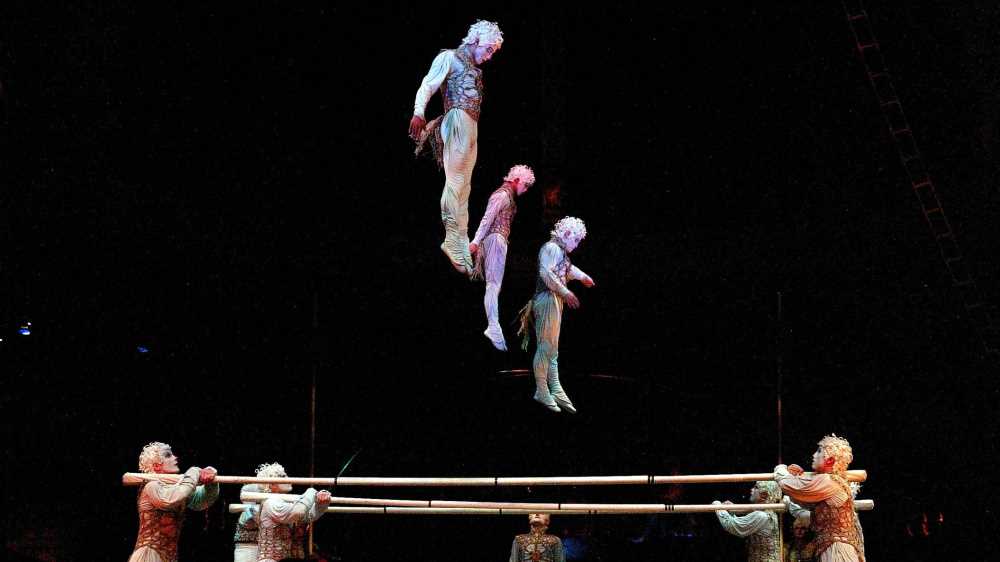 Dopo Roma il Cirque du Soleil incanta anche Milano. In scena lo spettacolo "Alegrìa - In a New Light"