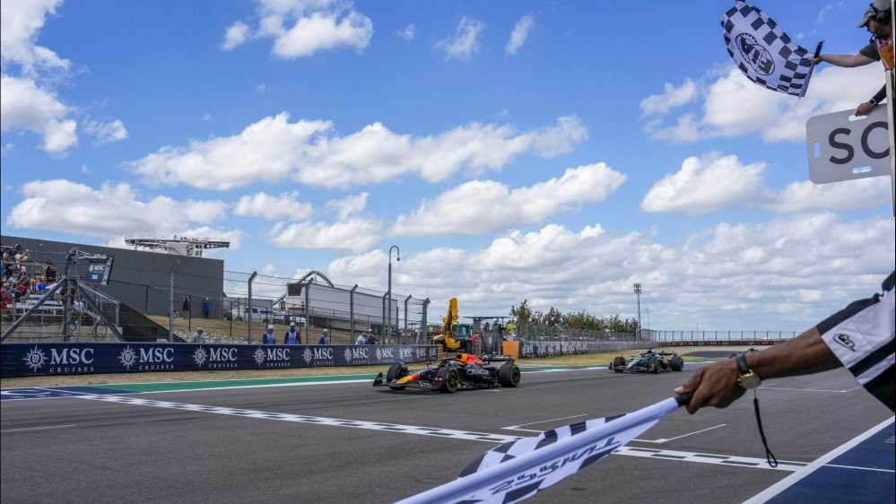 Formula 1, oggi si corre il Gp delle Americhe, pole per Verstappen che ieri ha vinto la gara sprint