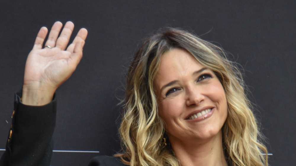 Francesca Barra denuncia un sito in cui le donne vengono spogliate con l'intelligenza artificiale