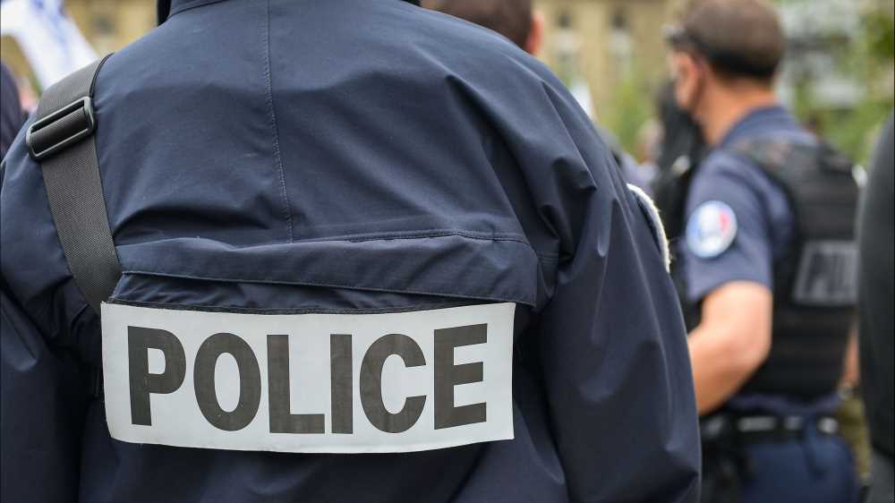 Francia, attacco in un parco ad Annecy. Accoltellati anche bambini, tre di loro sono gravi