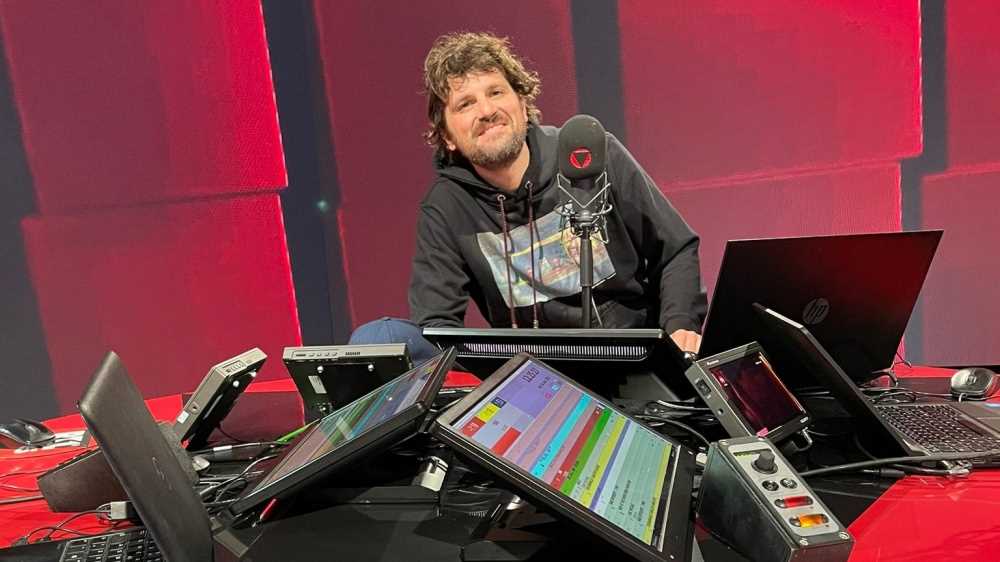 Frank Matano a RTL 102.5: "Non ci sono più programmi tv dedicati ai comici emergenti, ma per fortuna c'è Lol"
