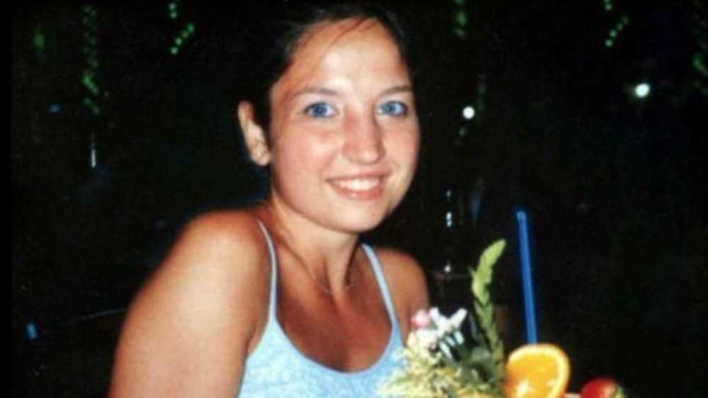 Garlasco, la perizia: le impronte all'esterno della villetta sono di Marco Poggi e di un Carabiniere