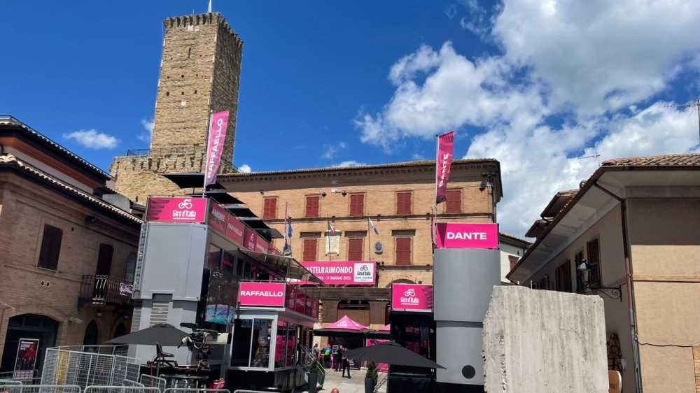Giro d’Italia: le bellezze dei paesaggi marchigiani tra natura e ricostruzione