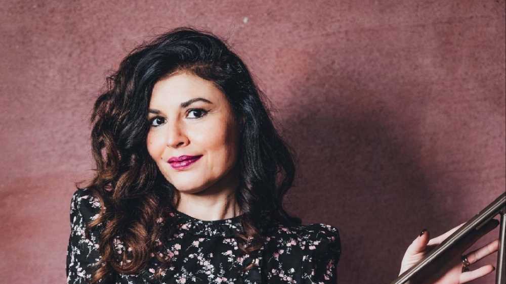 Giusy Ferreri presenta in diretta a RTL 102.5 il nuovo singolo “Musica Classica”
